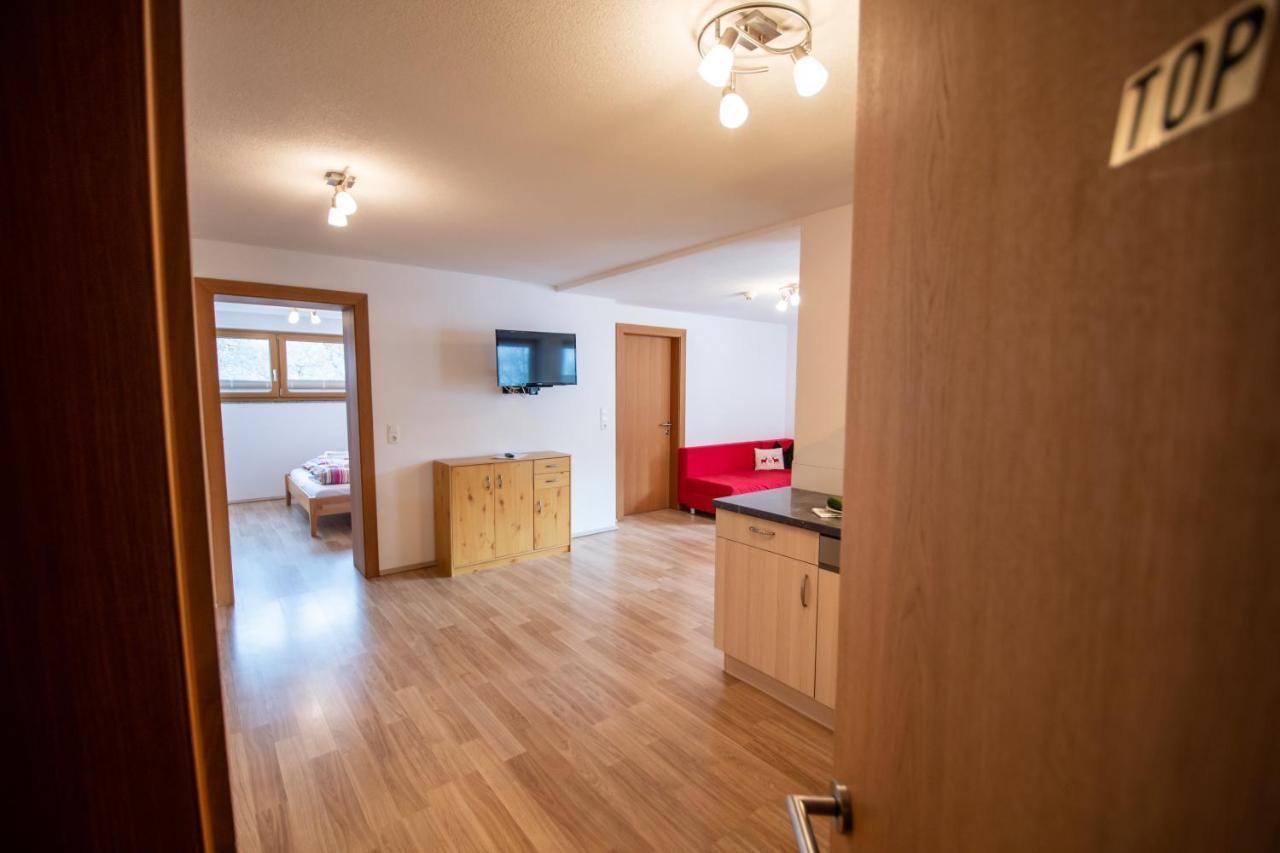 Haus Raggl Lägenhet Landeck Exteriör bild