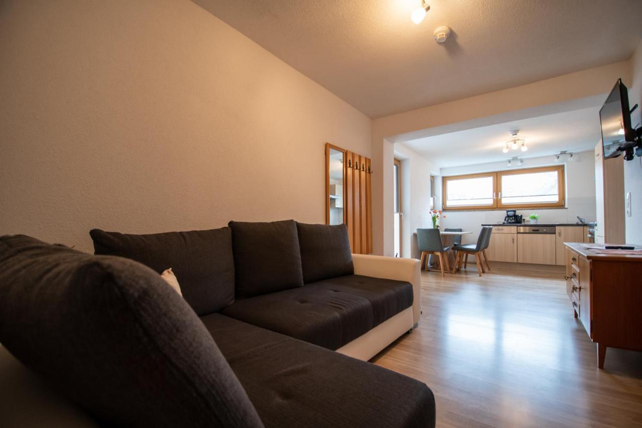 Haus Raggl Lägenhet Landeck Exteriör bild
